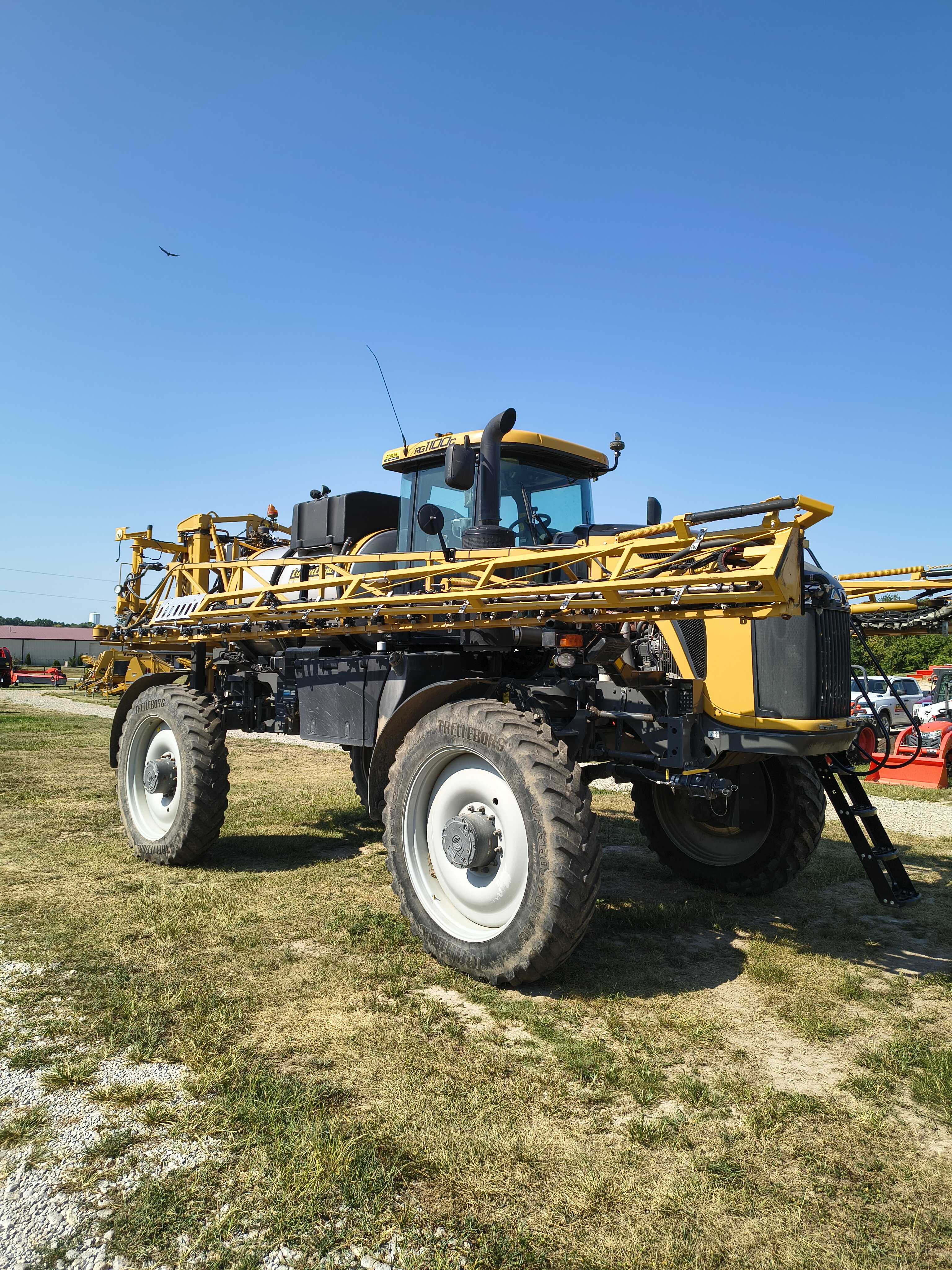 2021 Rogator RG1100C Sprayer